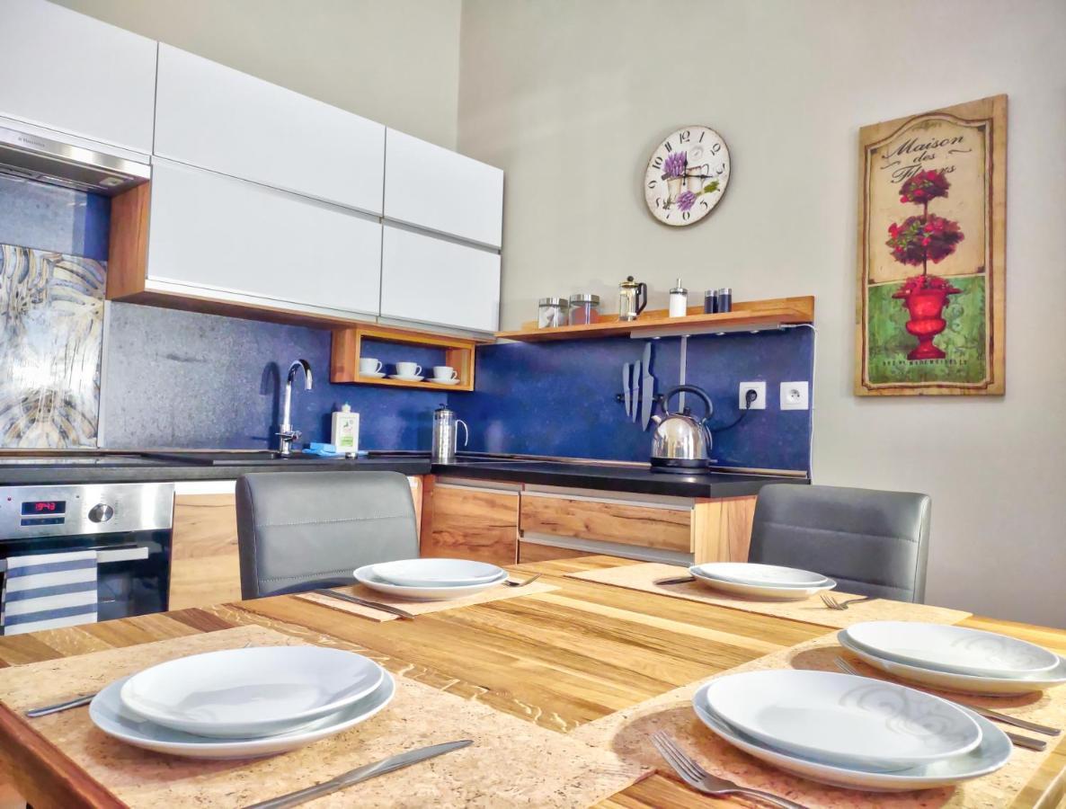 Karlsbad Family Apartment ภายนอก รูปภาพ